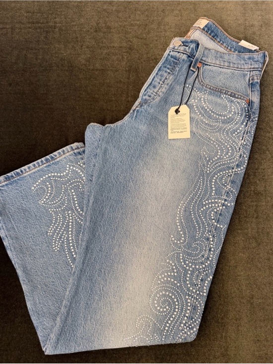 Levi's Denim - Levi’s xBEYONCE  COLLAB: Medium Blue Wash, Embellished Women’s Jeans size:24x32